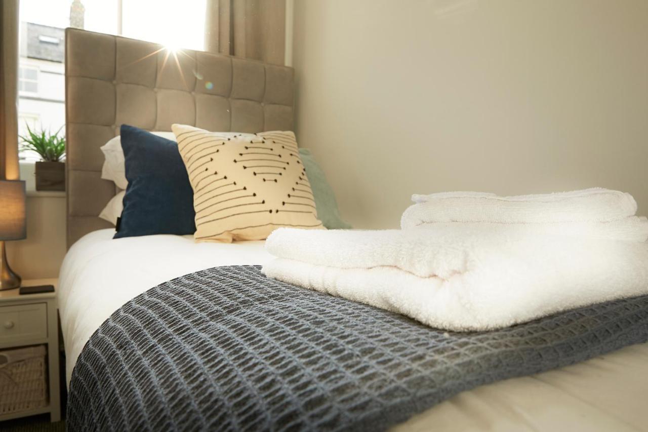 Sea View Serenity Breath Taking Sea View Sleeps 4 Scarborough Exteriör bild
