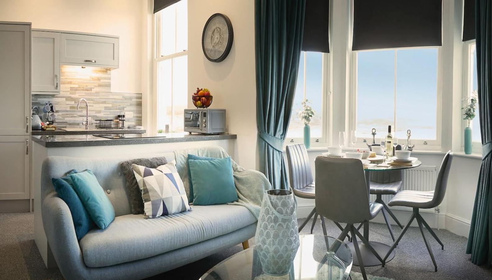 Sea View Serenity Breath Taking Sea View Sleeps 4 Scarborough Exteriör bild